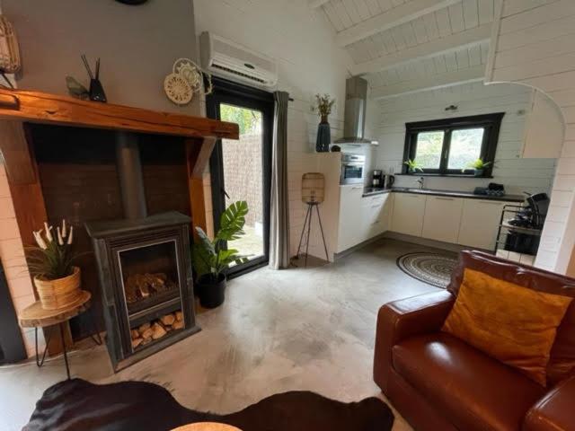 De Genten 2, Vakantiewoning Met Jacuzzi En Sauna Ермело Екстер'єр фото